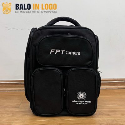 balo-dung-laptop-theu-logo-qua-tang-dang-hop-vai-900pu-mau-den-lt-03
