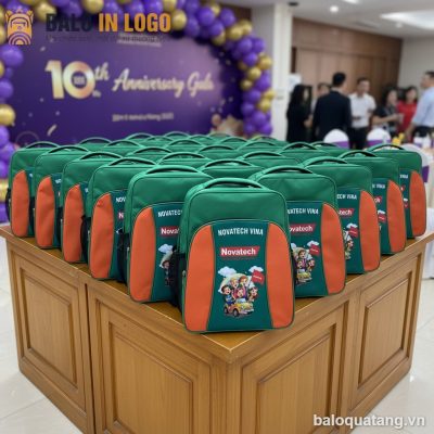 Balo học sinh in logo vải 900PU xanh lá phối cam họa tiết hoạt hình HS-11