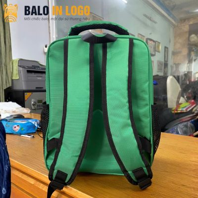 balo-hoc-sinh-in-logo-vai-900pu-xanh-la-phoi-cam-hoa-tiet-hoat-hinh-hs-11