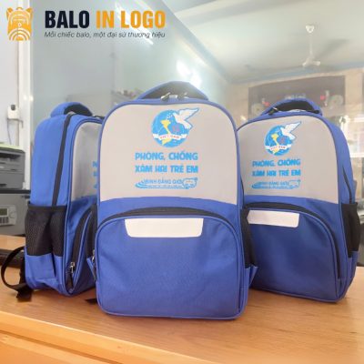 balo-hoc-sinh-in-logo-vai-du-600d-xanh-duong-35x23x10cm-hs-12